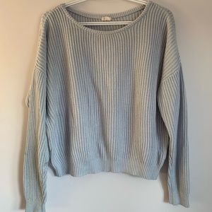 Light Blue Semi Cropped Long Sleeved Knitted Top